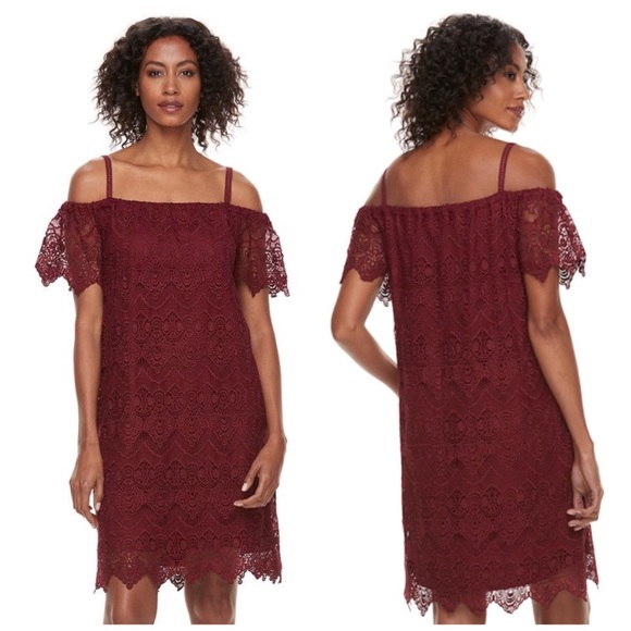 Hope & Harlow Lace Off Shoulder Shift Dress - Picture 2 of 7